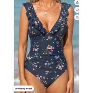 Cupshe Floral Ruffle One Piece Swimsuit Size Small